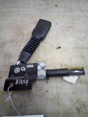 2005-2008 Ford F-150 Gray Seat Belt Assembly - Front (Used OEM)