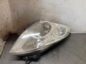2010-2012 Nissan Altima Halogen Headlight Assembly - Right (Passenger) (Used OEM)