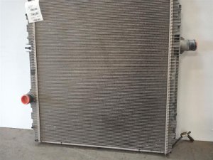 2008-2016 Kenworth T800 Radiator Assembly (Used OEM)