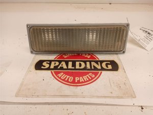 1992-1993 Chevrolet Suburban 2500 Park and Turn Signal Light - Left (Driver) (Used OEM)