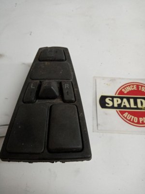  Volvo VNL Master Door Lock and Window Switch - Left (Driver) (Used OEM)