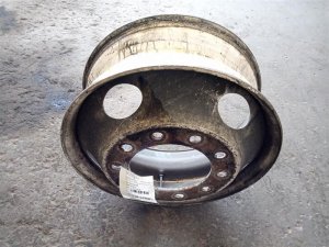  Volvo VNL 22.5x8.25 10-Hand Hole Steel Wheel (Used OEM)