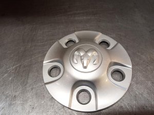 2019 Ram 1500 Classic Gray 17-Inch 5-Spoke Alloy Wheel Center Cap (Used OEM)
