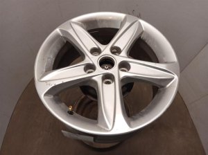 2018-2025 Chevrolet Malibu Black 16x7 5-Spoke Silver Painted Alloy Wheel (Used OEM)