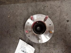 2016-2025 Chevrolet Malibu Rear Wheel Hub and Bearing Assembly (Used OEM)