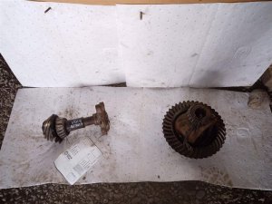 2006-2010 Jeep Commander 3.73 Ratio Transmission Ring Gear and Pinion - Rear (Used OEM)