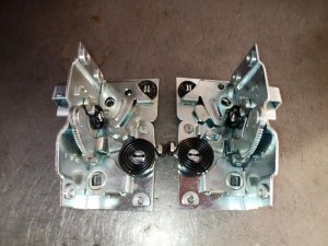 1947-1951 GMC Suburban Door Latch Assembly Pair - Left (Driver) (Used OEM)