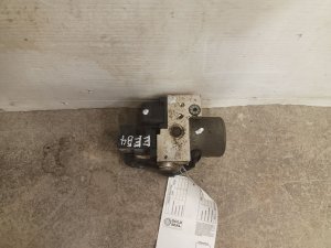 2006 Lincoln Mark LT ABS Control Module Assembly (Used OEM)
