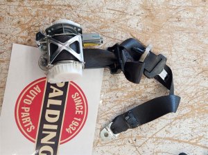 2011-2014 Ford Edge Black Seat Belt Retractor with Pretensioner - Front, Right (Passenger) (Used OEM)