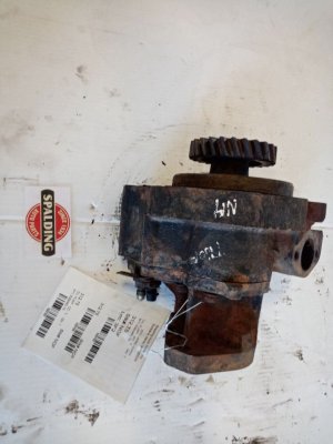 1994-2002 Freightliner FLD120 Engine Oil Pump (Used OEM)