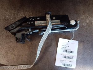 2011-2018 Volkswagen Jetta Scissor Jack (Used OEM)