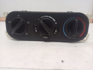 2007-2010 Jeep Wrangler Manual Temperature Control Module (Used OEM)