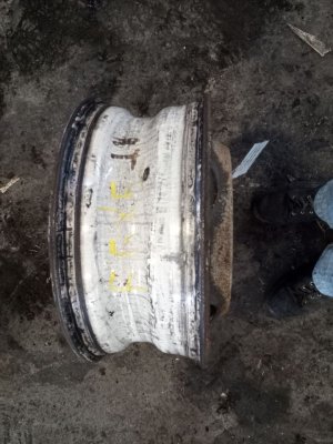  International 4300 22.5x8.25 10-Hand Hole Steel Wheel (Used OEM)