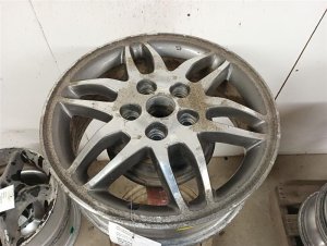 2000-2003 Mitsubishi Diamante Silver 16x6 12-Spoke Aluminum Wheel (Used OEM)