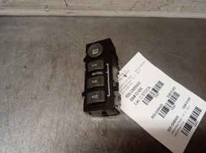 2000-2002 Chevrolet Suburban 2500 Seat Switch (Used OEM)