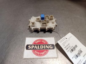 2005-2007 Nissan Pathfinder Fuse Box (Used OEM)