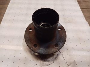 1987-1996 Ford F-150 Hub Assembly (Used OEM)