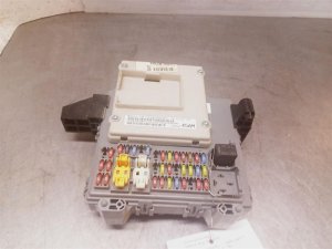 2005 Jeep Liberty Body Control Module (Used OEM)