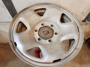 2005-2015 Toyota Tacoma 5-Spoke Silver Steel Wheel (Used OEM)