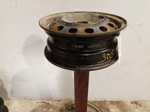 1992-2000 Honda Civic Black 14x5 Steel Wheel (Used OEM)