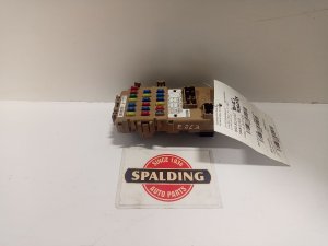 2005-2006 Saab 9-2X Fuse Box (Used OEM)