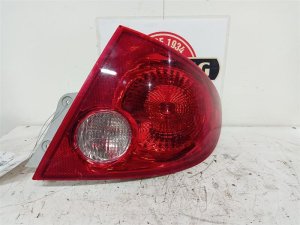 2005-2006 Pontiac Pursuit Tail Light - Right (Passenger) (Used OEM)