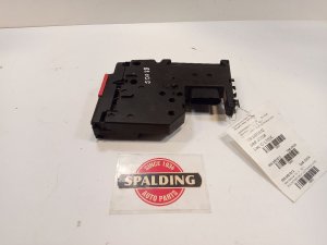 2010-2017 Mercedes-Benz E500 Engine Battery Relay Junction Module (Used OEM)
