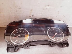 2015-2017 Jeep Renegade Instrument Cluster with 3.5-Inch Display (Used OEM)