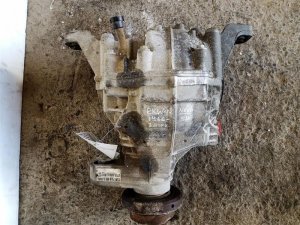 2012-2013 Jeep Grand Cherokee Electronic Limited Slip Differential Carrier Assembly - Rear (Used OEM)