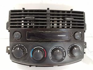 2004 Toyota Sienna Manual Temperature Control Module (Used OEM)