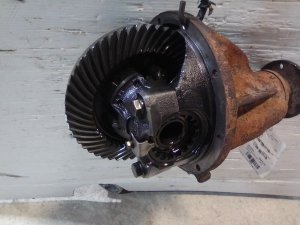 2000-2004 Nissan Xterra Rear Differential Carrier Assembly with Locking Differential (Used OEM)