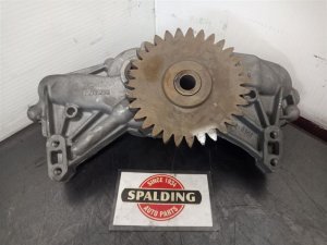  Volvo VNL Engine Oil Pump (Used OEM)