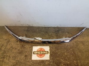 2016-2018 Honda Pilot Chrome Upper Grille (Used OEM)