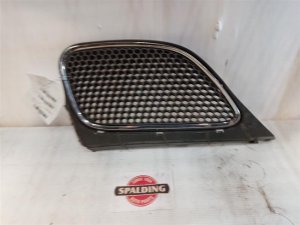 2005-2008 Pontiac Vibe Black Upper Grille - Right (Passenger) (Used OEM)