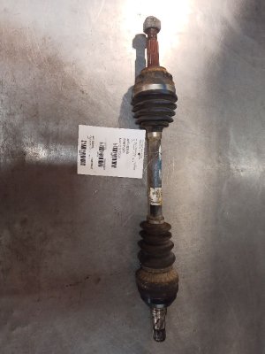 2009-2010 Pontiac G3 Drive Axle Shaft - Left (Driver) (Used OEM)
