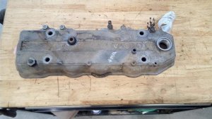 1985-1995 Toyota Pickup Engine Valve Cover (Used OEM)
