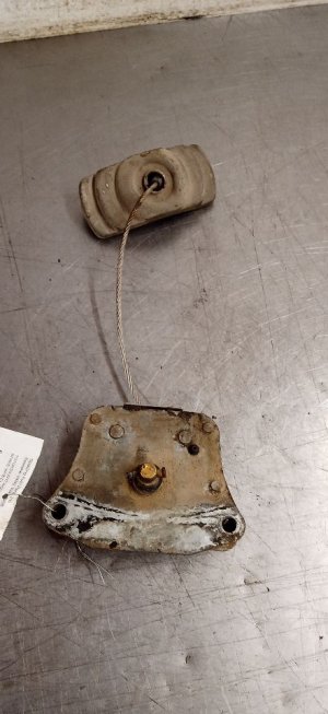 2000-2006 GMC Yukon Spare Tire Carrier (Used OEM)