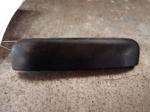 2000-2004 Nissan Xterra Black Exterior Door Handle - Right (Passenger) (Used OEM)