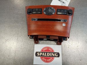 2006-2007 INFINITI M35 Lower Audio Control Unit (Used OEM)