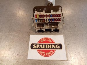 2005-2012 Nissan Pathfinder Fuse Box (Used OEM)