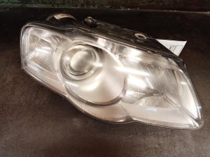 OEM Headlight Assembly for 2006-2010 Volkswagen PASSAT - Right (Passenger) (OEM)