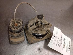 2000 GMC Yukon Underbody Spare Tire Carrier Hoist (Used OEM)
