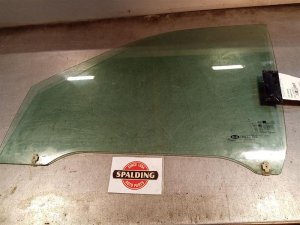 2002-2005 Kia Sedona Door Glass - Front, Left (Driver) (Used OEM)