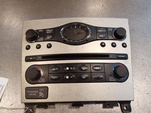 2008-2009 INFINITI EX35 Automatic Temperature and Radio Control Panel Assembly (Used OEM)