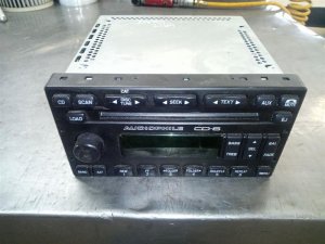 2006-2007 Ford Escape AM/FM 6-Disc CD Changer Radio (Used OEM)