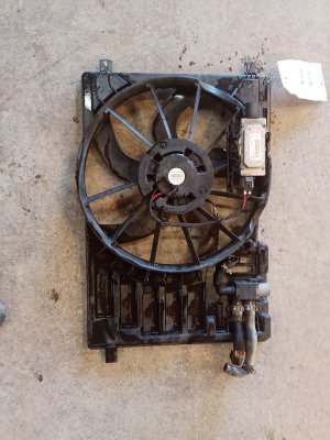 2013-2016 Ford Escape A/C Condenser Fan Motor Assembly with Controller (Used OEM)