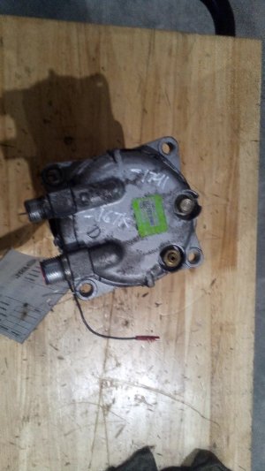 1993 Isuzu Pickup A/C Compressor (Used OEM)