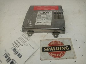 Volvo VNL Cabin Electronic Control Module (Used OEM)