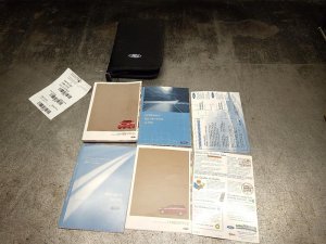 2005 Ford Freestyle Owners Manual (Used OEM)