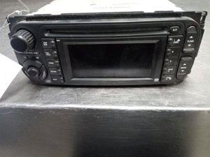 2005 Jeep Wrangler Audio System (Used OEM)